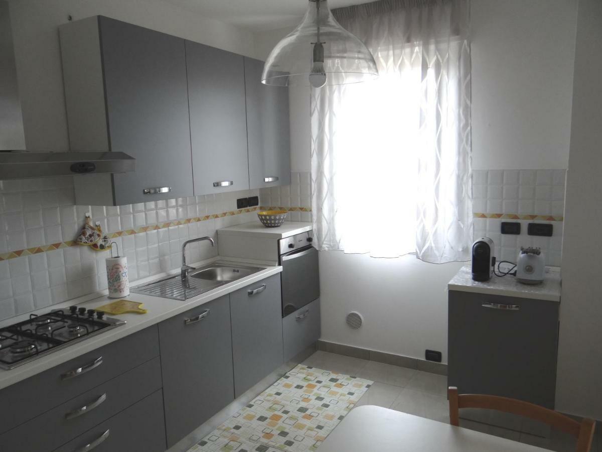 Grande Appartamento Al Mare Martinsicuro Bagian luar foto
