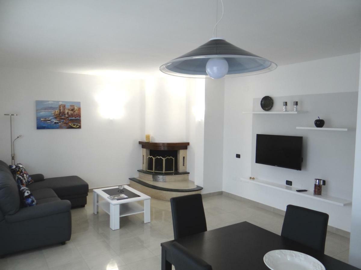 Grande Appartamento Al Mare Martinsicuro Bagian luar foto